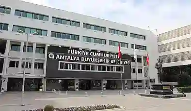 Antalya Büyükşehir Belediyesine rüşvet soruşturması: 3 iş insanı tahliye edildi
