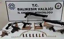 Burhaniye’de polis denetimleri devam ediyor