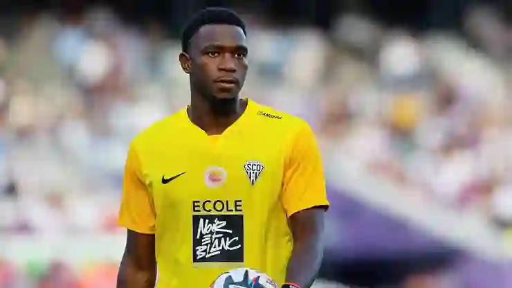 Çaykur Rizespor, Yahia Fofana ile el sıkıştı