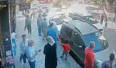 Elazığ’da 5 kişi yol kesip husumetlilerini dövdü