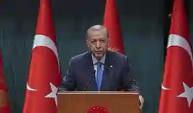 Erdoğan’dan Suriye açıklaması: Her kim bu süreci baltalamaya çalışırsa faturasını öder, Kürtler bizim kardeşimizdir