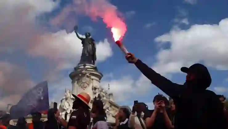 Fransa’da sokaklar karıştı: 675 kişi gözaltında