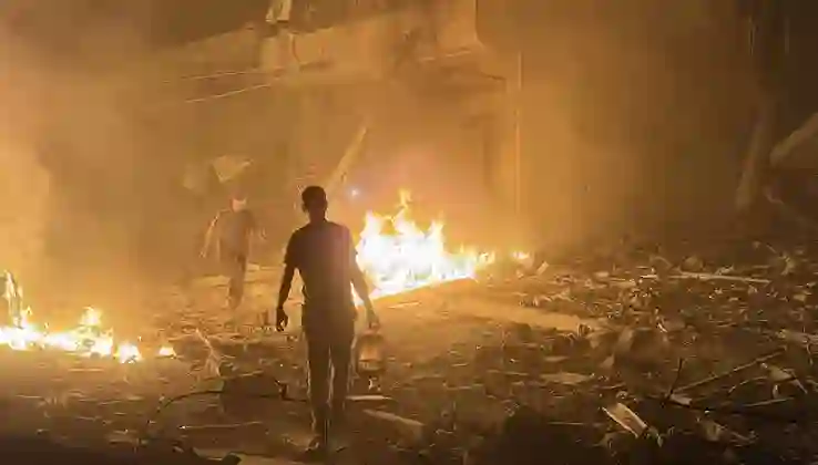 Gazze’den kaçış sürüyor: Çadırlar bile çok görülüyor