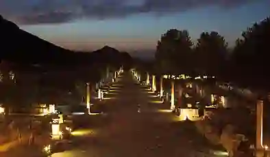 Gece müzeciliği 27 ören yerinde devam ediyor