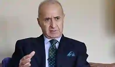 Hikmet Çetin: Kemal Bey iddiaları kurcalıyor, “İstanbul’u satın aldılar” diye sitem etti, Gürsel Tekin’den beklemezdim