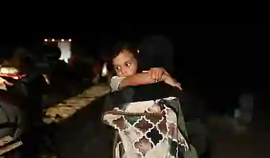 İsrail “güvenli gölgeleri” de hedef alıyor: İkisi çocuk 13 Filistinli hayatını kaybetti