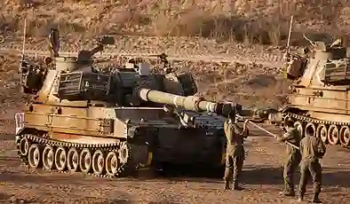 İsrail ordusu’ndan Suriye’de baskın: Askerler köy halkını zorladı