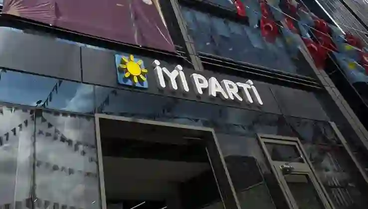 İYİ Parti’de istifa: Sakarya İl Başkanı ve 6 ilçe başkanı görevi bıraktı