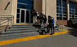 İzmir’de büyük uyuşturucu operasyonu: 11 tutuklama