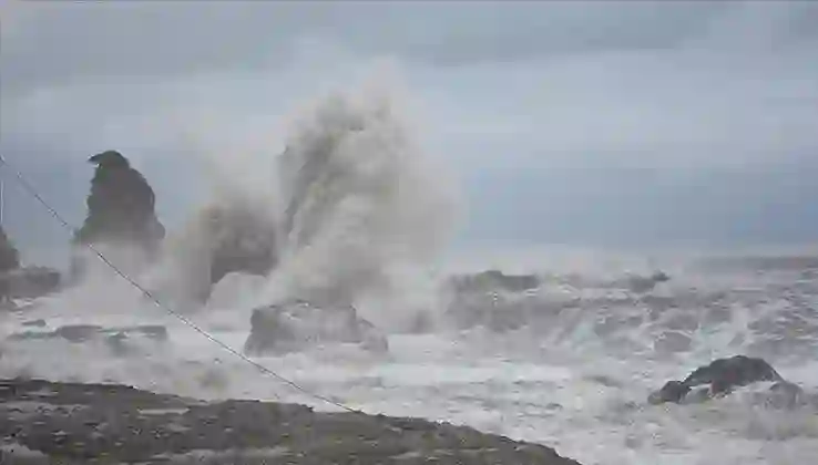 Karadeniz’de fırtına uyarısı