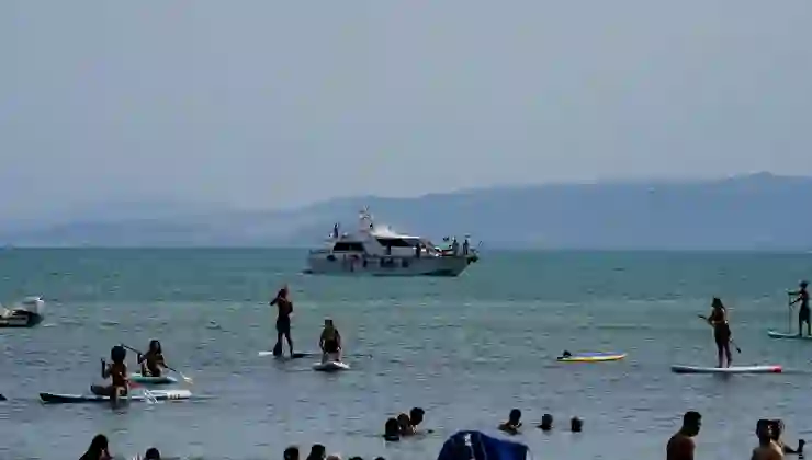 Küresel Sumud Filosu gemisi vuruldu