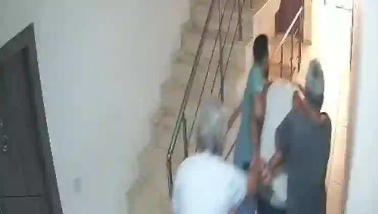 Kuşadası’nda 55 yıl hapis cezasıyla kıskıvrak yakalandı