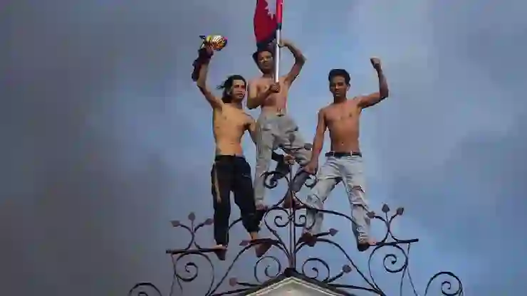 Nepal’de siyasi kriz: Z kuşağı protestoları Nepal’in ilk kadın başbakanını getiriyor