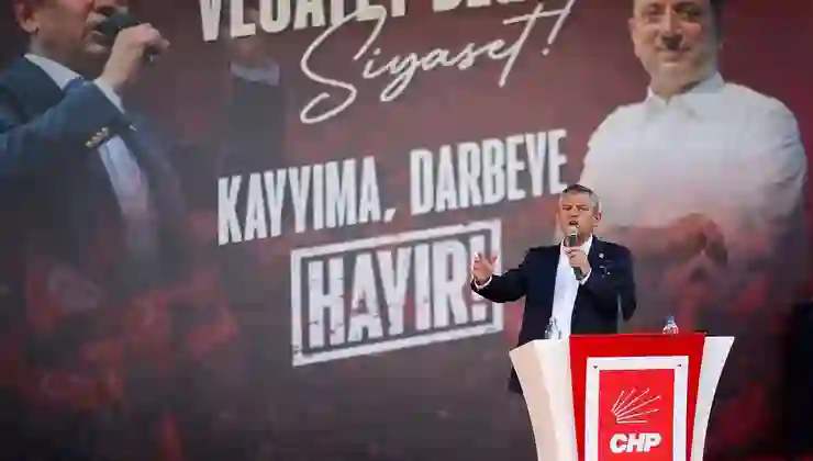 Özgür Özel: CHP kolay lokma değildir