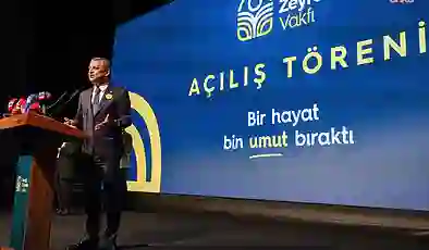 Özgür Özel: Ferdi Zeyrek Vakfı’na sahip çıkmak, iyiliğe sahip çıkmaktır