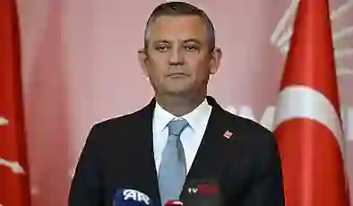 Özgür Özel: Gürsel Tekin’i ihraç ettik