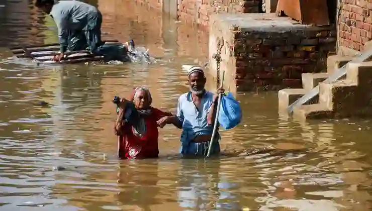 Pakistan’da muson yağışlarında can kaybı 905’e yükseldi