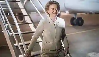 Rusya müdahale etti; Avrupa Komisyonu Başkanı Ursula von der Leyen’in uçağı acil iniş yaptı!