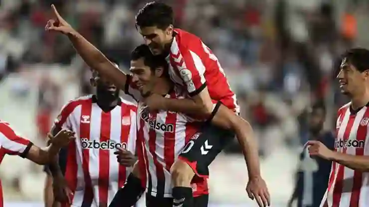 Sivasspor’un ligde 8 maçlık galibiyet hasreti sona erdi