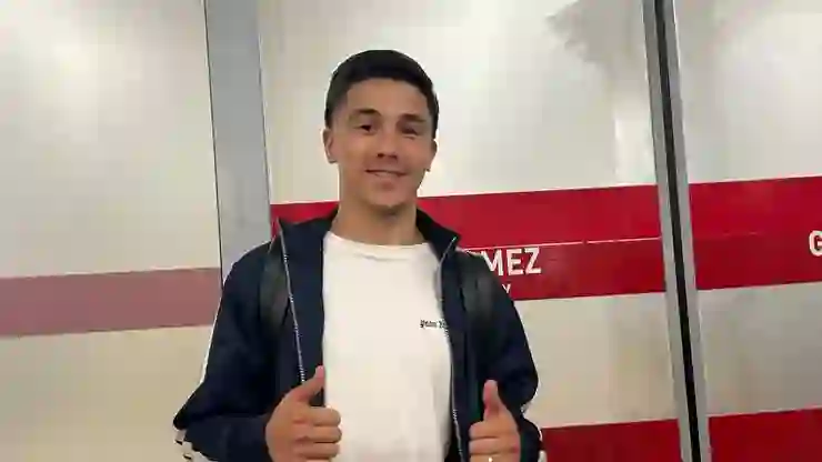 Trabzonspor’un anlaşmaya vardığı Benjamin Bouchouari, Trabzon’a geldi: Burada bulunduğum için gurur duyuyorum