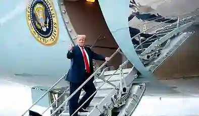 Trump’ı taşıyan uçak çarpışma tehlikesi atlattı