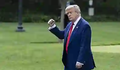 Trump’tan Fed’e faiz oranını “büyük” ölçüde düşürme çağrısı: Powell tam bir felaket, hiçbir şeyden haberi yok