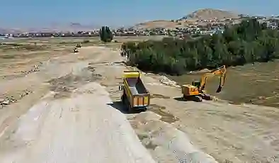 Van Gölü Sahil Yolu’nda sona gelindi