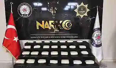 Van’da uyuşturucu operasyonu: Kilolarca metamfetamin ele geçirildi