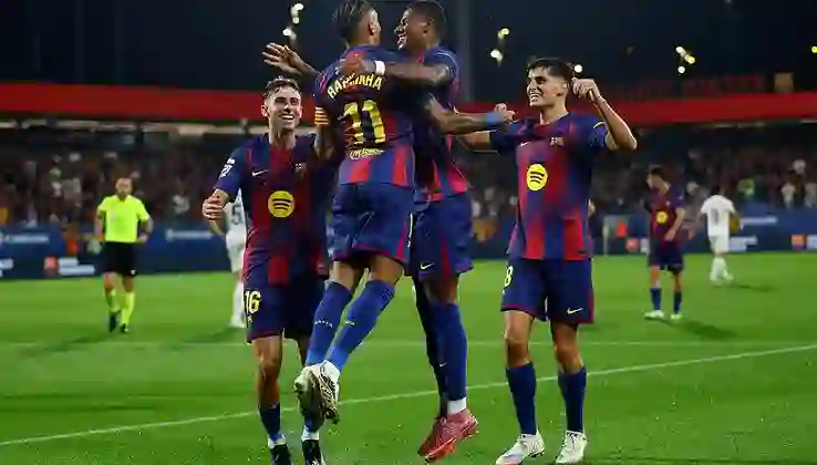 UEFA’dan futbol tarihine geçecek karar