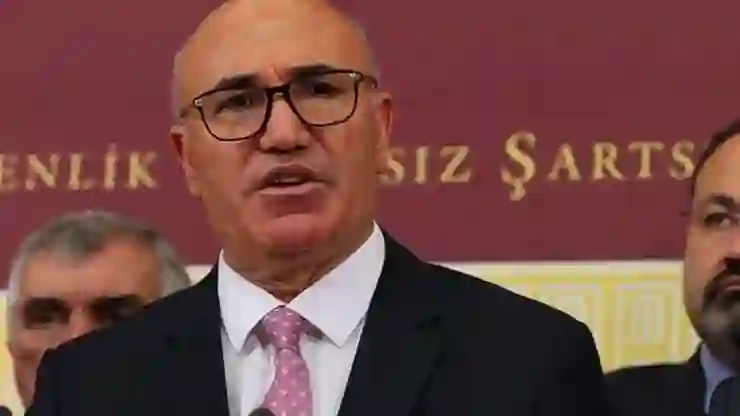 Mahmut Tanal'dan YÖK'e tepki: Siz Hulusi Akar'ın kızının biyolojiden tıp fakültesi geçişine hangi gerekçeyle izin verdiniz?