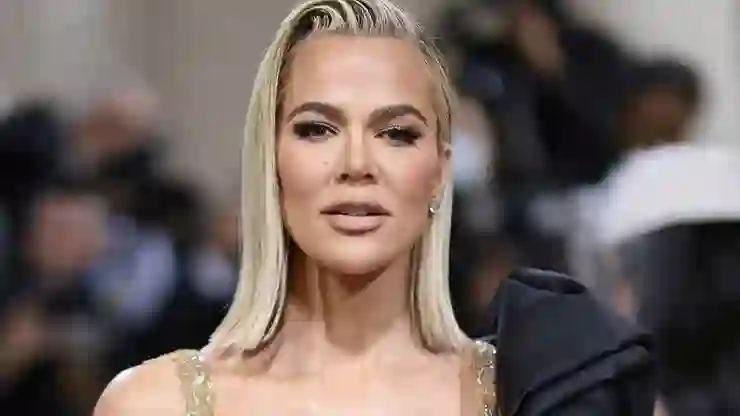 Khloe Kardashian'dan itiraf: 3 yıldır elime erkek eli değmedi