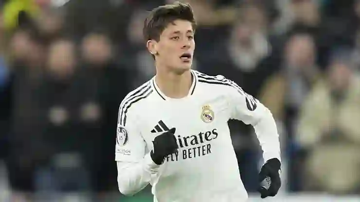 Real Madrid'den Arda Güler açıklaması: Satılık değil!