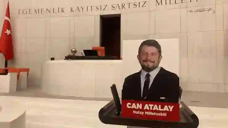 Can Atalay: Meclis’te AYM Kararı’nı okutan Gülizar Biçer Karaca’ya ve okuyan Sibel Suiçmez’e teşekkür ederim; uygulama sorumluluğu Numan Kurtulmuş'tadır