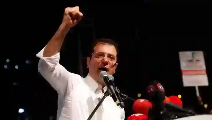 İmamoğlu: Yargı kumpasları ve mafyatik yöntemlerle iktidarda kalmanın peşindeler!