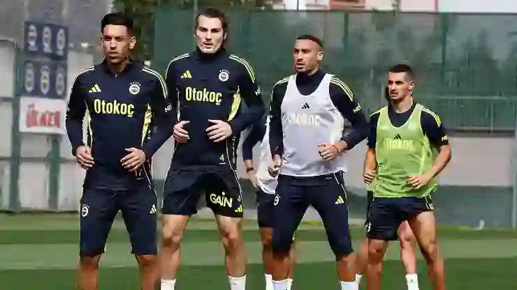 Fenerbahçe'nin Samsunspor kadrosu netleşti: Eksik sayısı 6'ya yükseldi