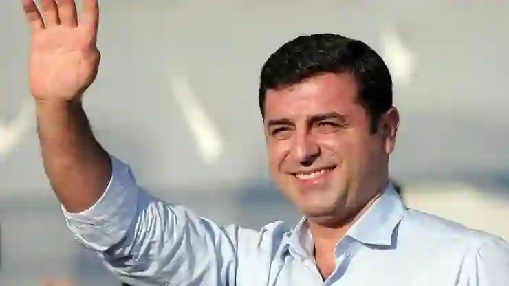 Selahattin Demirtaş'ın avukatı Karaman: İtiraz, tahliye yükümlülüğünü kaldırmaz