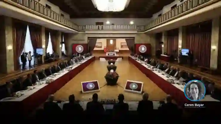 Çözüm süreci komisyonunun 14. toplantısı | AKP'li Metiner, Bahçeli'ye destek verdi, "Öcalan konuşsun" dedi: Örgüt mensupları yurt dışından dönmeli, siyaset yapmalı