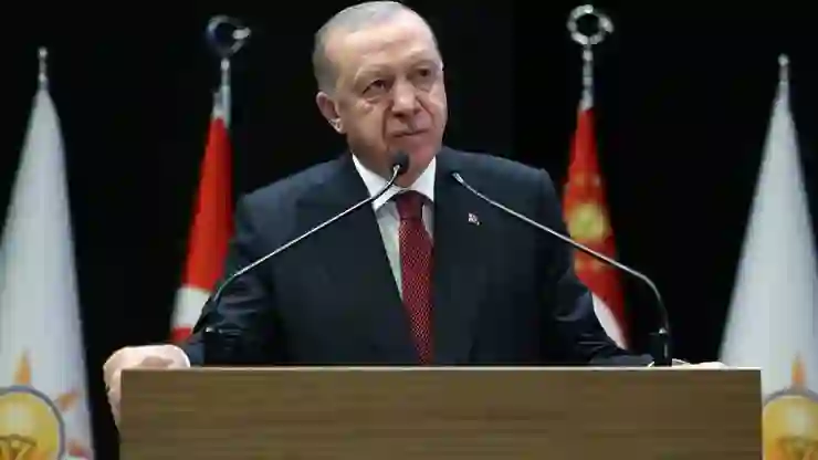 Erdoğan'dan Gazze'de ateşkes açıklaması: Anlaşmanın harfiyen uygulanmasının takipçisi olacağız, sürece katkı sunmaya devam edeceğiz