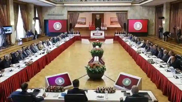 Komisyonda bu hafta: Bakanlar sunum yapacak