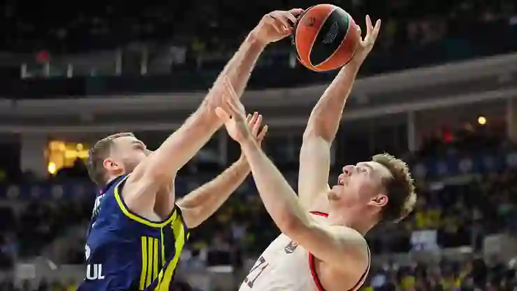 Fenerbahçe Beko, 3 maç sonra galip geldi: Bayern Münih'i 15 sayı farkla geçti