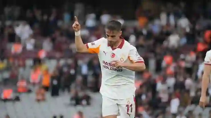 Alman devi Yunus Akgün'ün peşinde