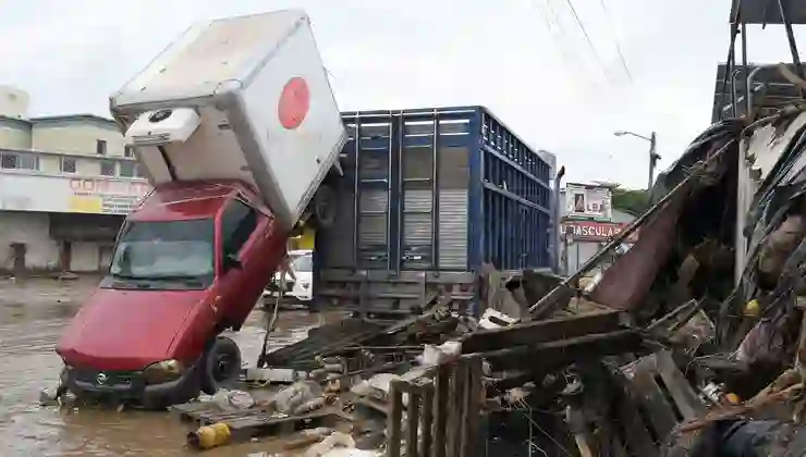 Meksika’da selin bilançosu ağırlaşıyor: Can kaybı 64’e yükseldi