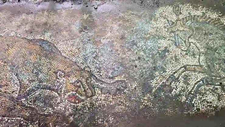 Mardin’de tarihi eser operasyonu: Yaklaşık 1500 yıllık mozaik bulundu