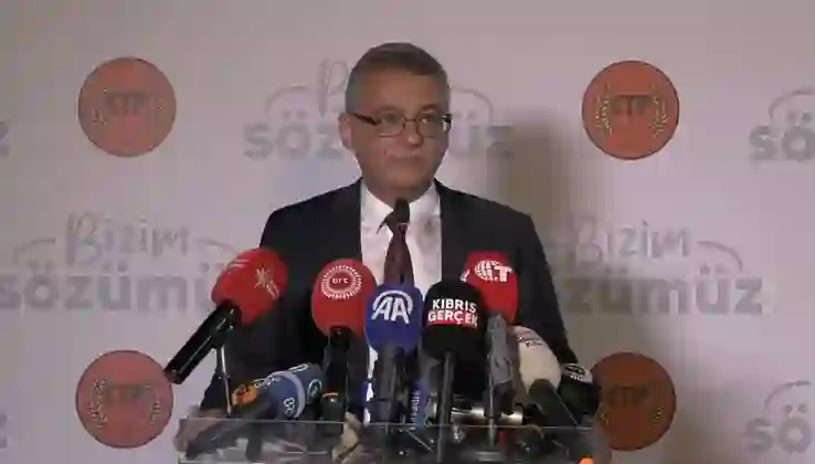 KKTC Cumhurbaşkanı seçilen Erhürman mazbatasını aldı