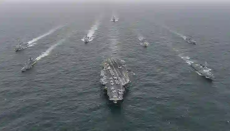 ABD helikopteri ve savaş uçağı Güney Çin Denizi’nde düştü