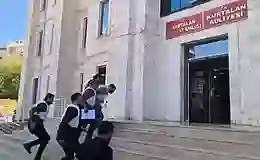 Ailesinden 2 kişiyi öldüren 3 kişiyi yaralayan kişi tutuklandı