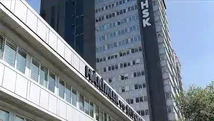 İstanbul’da 3 adliyenin başsavcısı değişti