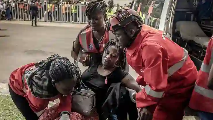 Kenya’da eski başbakanın cenazesinde izdiham