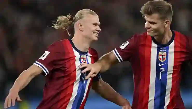 Sahada gol yağmuru tribünlerde İsrail’e tepki