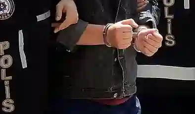 Sakarya’da tarihi uyuşturucu operasyonu: 100 kilo uyuşturucu bagajda bulundu